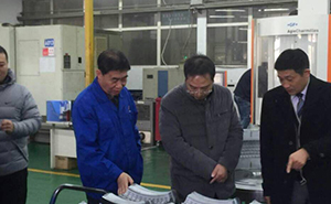 杭州中策張總到公司參觀訪問